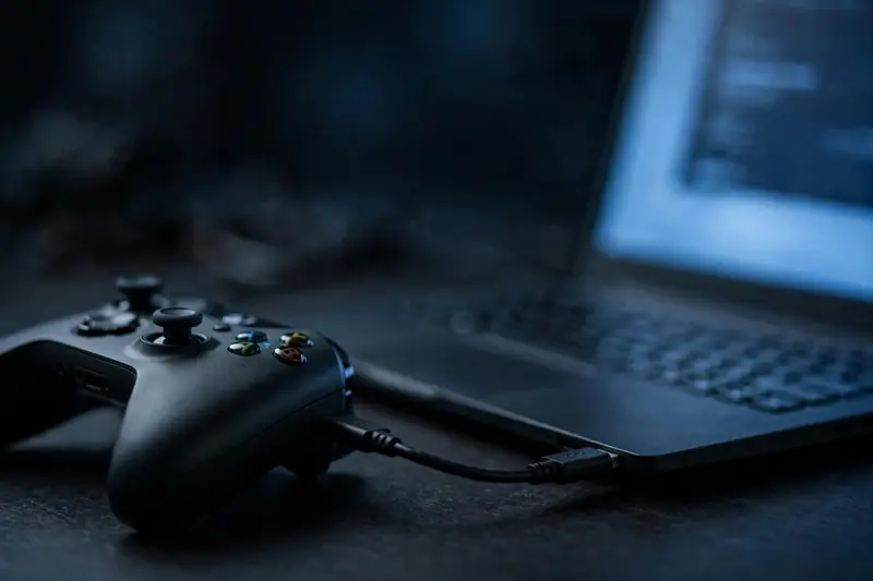 Controller wired to a laptop